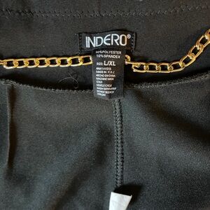 Indero Elegant Black Top with Gold Chain Accent